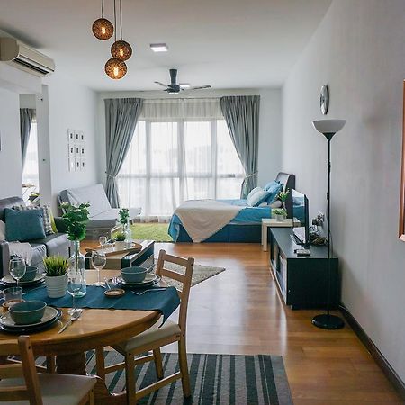 קואלה לומפור Regalia Suites מראה חיצוני תמונה